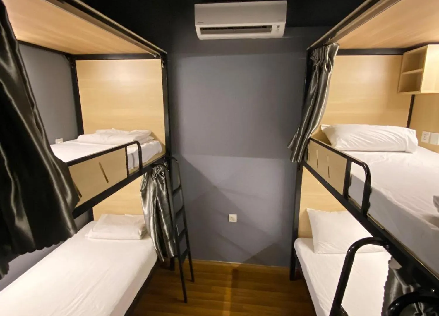 Hostel Travelogue Guest House Kuala Lumpur Malaysia