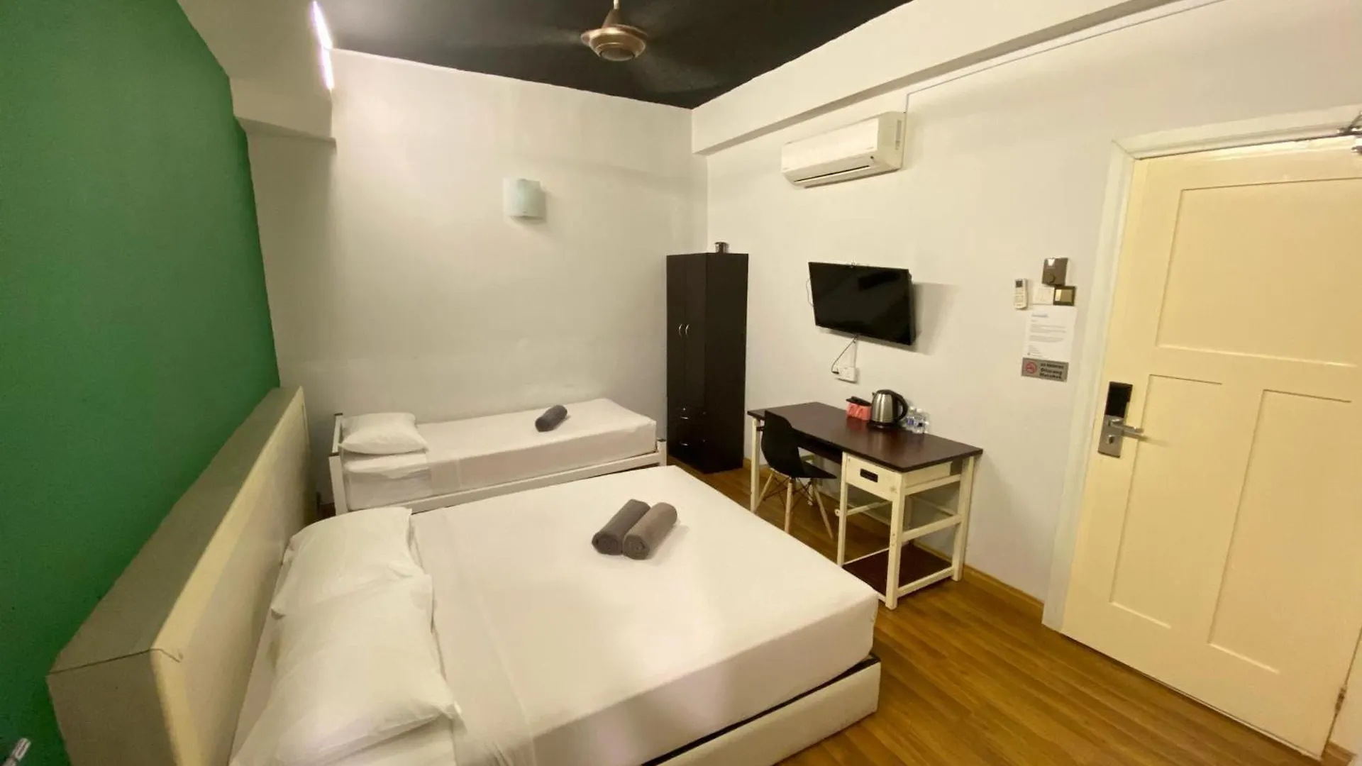 Travelogue Guest House Kuala Lumpur Hostel