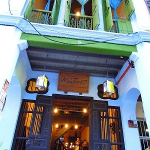 Moontree47 2* George Town