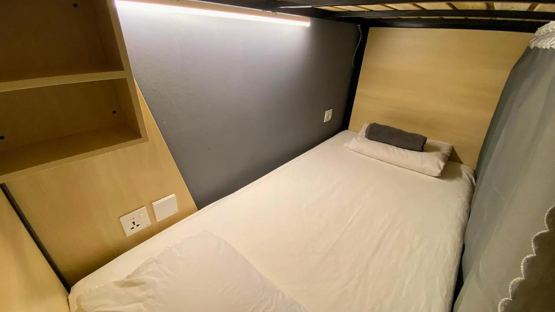 Travelogue Guest House Kuala Lumpur Hostel